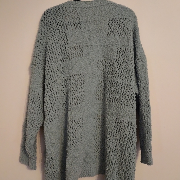 NEW KYL XL Olive Cardigan - Picture 2 of 2